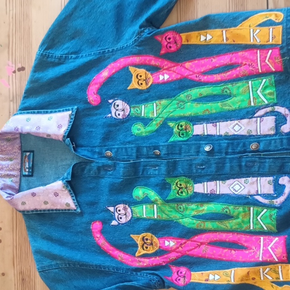 Vintage Denim Embroidered Cat Art Jean Jacket